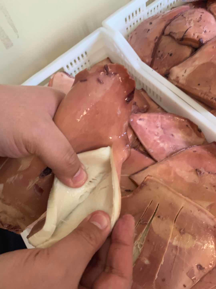 凍煮魷魚耳 FROZEN BOILED GIANT SQUID WINGS